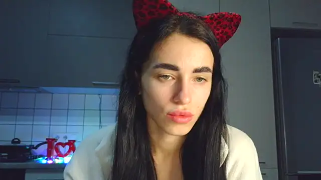 Snapshot of EvaMelnik chatting on October 12, 5:15 pm EvaMelnik online show from October 12, 5:15 pm