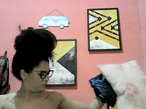 Cachinhospreto online show from May 1, 2:04 am
