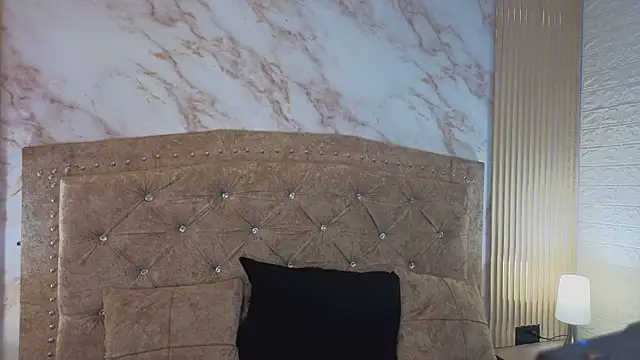 AnastasiaColeman online show from March 18, 8:58 pm