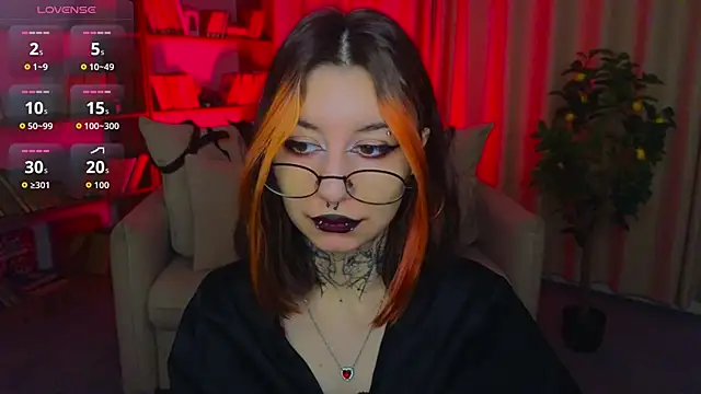 Mistress  Marcelline online show from April 14, 1:27 am