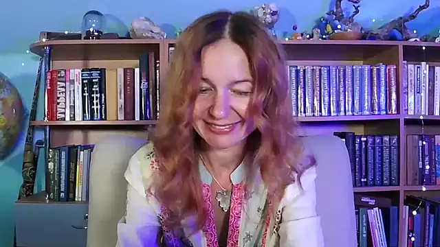 Snapshot of Foxilady357 chatting on September 29, 3:06 pm Foxilady357 online show from September 29, 3:06 pm