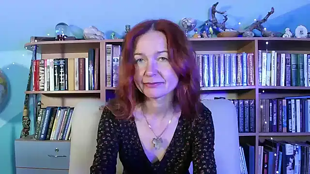 Foxilady357 online show from April 29, 5:30 pm