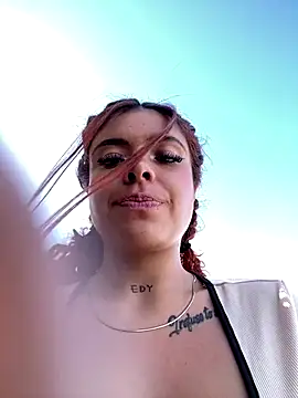 haally-mll online show from October 24, 7:54 pm