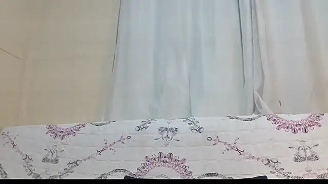 TayllorSweet  online show from November 7, 11:53 pm