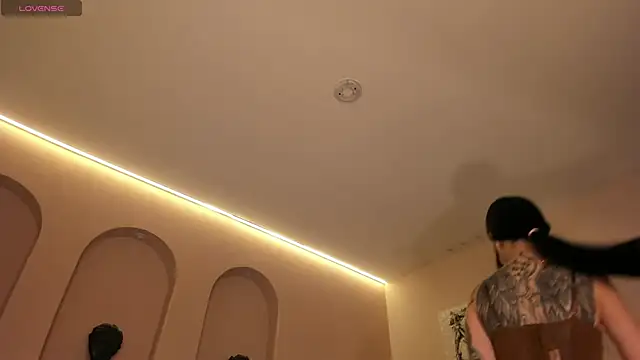 MilaLawrence online show from April 8, 12:29 pm