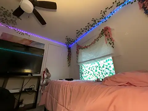 moan4mona online show from April 24, 1:19 am