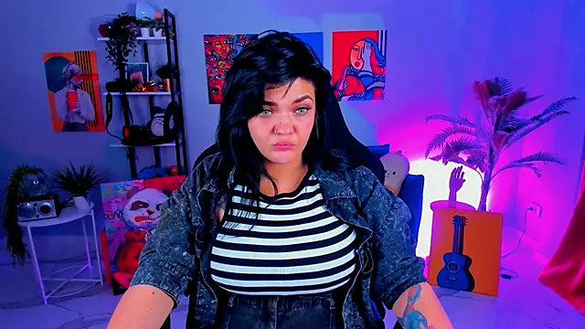 MaryHarrys online show from October 14, 8:22 pm