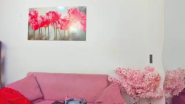 pinky f00x online show from June 5, 7:53 pm