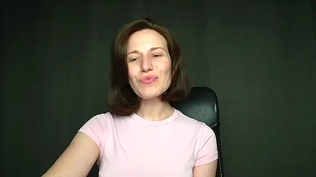 Kelly Kisss online show from April 26, 1:42 pm