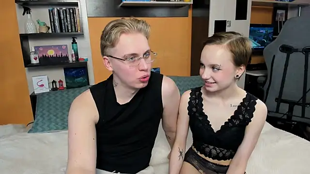 SammySccott online show from April 10, 9:48 am