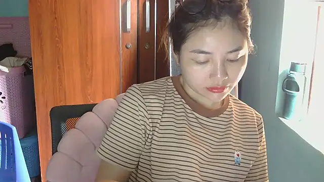 Uhem112 online show from September 16, 1:02 am