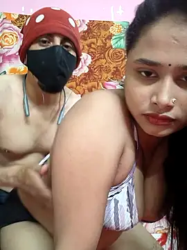 Seducing couple online show from April 14, 4:01 am