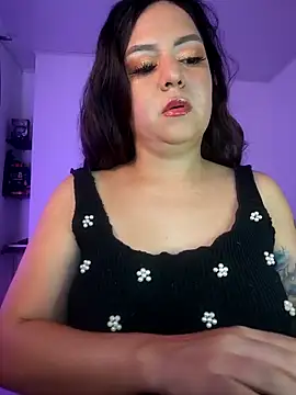 Snapshot of Abbyjoness21 chatting on September 27, 7:54 pm Abbyjoness21 online show from September 27, 7:54 pm