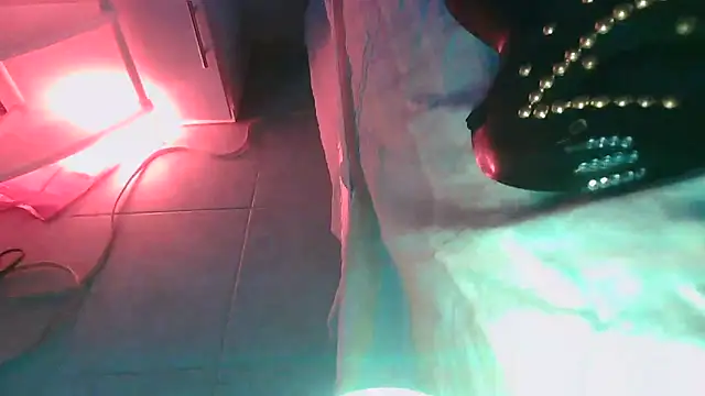 SatiroyNinfa online show from April 5, 9:25 pm