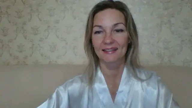 Snapshot of sweetriki chatting on October 19, 11:23 am sweetriki online show from October 19, 11:23 am