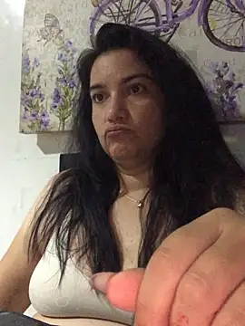 sweetdulcexxx online show from December 16, 4:07 am