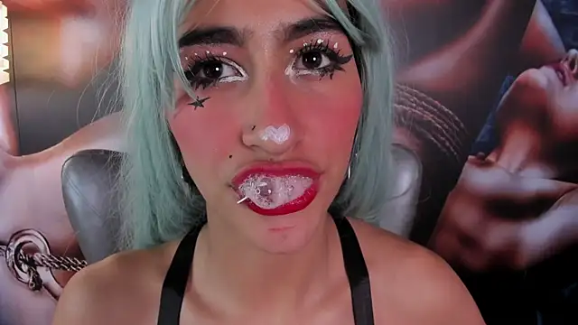 miss   taylor online show from April 27, 2:30 am