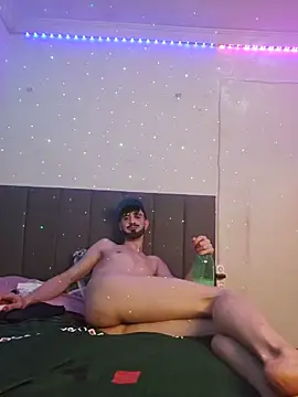 FemboyVinny online show from June 5, 1:50 pm