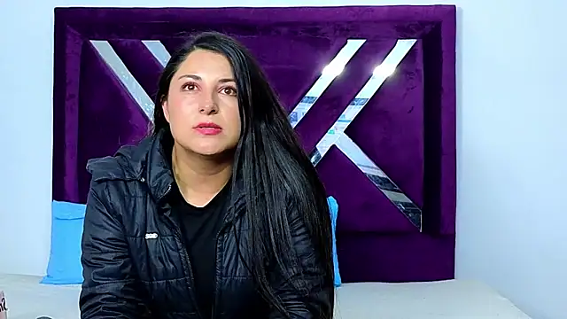 cuteeimy online show from November 26, 7:26 pm