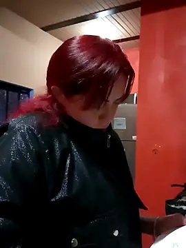 carolinhe  online show from October 21, 1:26 pm