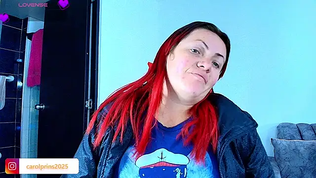 Snapshot of carolinhe_ chatting on September 24, 8:30 pm carolinhe online show from September 24, 8:30 pm