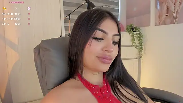 EmmyKenner online show from November 1, 1:37 pm