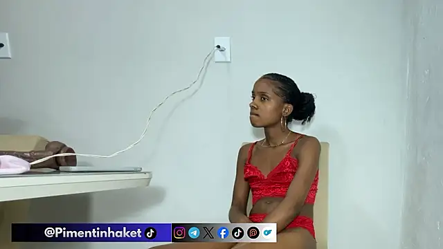 Ketpimentinha09 online show from February 21, 4:24 am