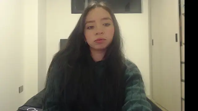 meretriz24 online show from October 17, 12:02 am