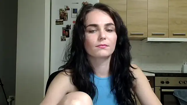 Snapshot of Silviaa_a chatting on September 18, 7:34 pm Silviaa a online show from September 18, 7:34 pm
