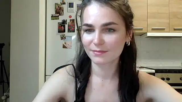Snapshot of Silviaa_a chatting on October 13, 7:38 pm Silviaa a online show from October 13, 7:38 pm