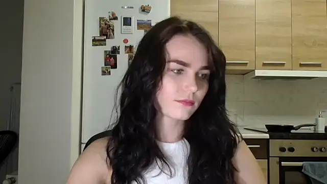 Snapshot of Silviaa_a chatting on September 17, 7:23 pm Silviaa a online show from September 17, 7:23 pm