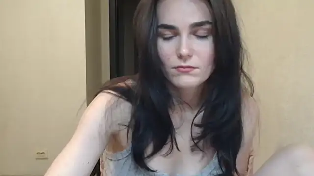 Silviaa a online show from February 23, 9:47 pm