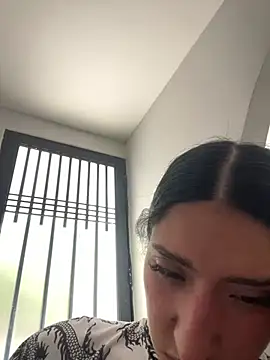 Scaarlettfox online show from February 20, 6:42 pm