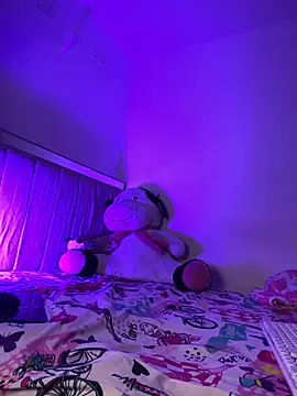 lucialauper  online show from October 29, 2:05 am