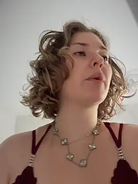 KellyKeler online show from August 8, 12:13 pm