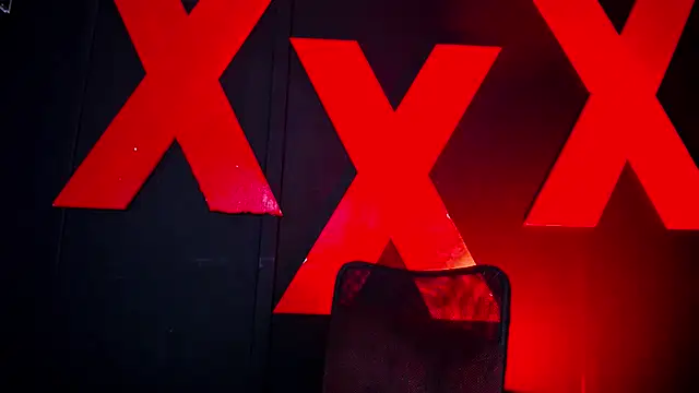 abrilbigcock online show from April 7, 1:07 am