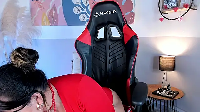 DivaFlamme online show from October 2, 4:50 am