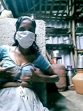 Snapshot of Tamilauntyhot chatting on September 12, 4:14 pm Tamilauntyhot online show from September 12, 4:14 pm