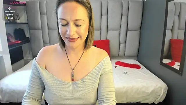 Charlot milf online show from June 3, 2:33 pm