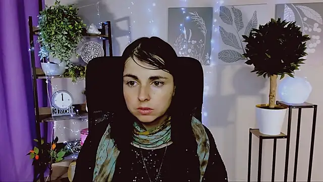 MartaEdams online show from April 23, 6:32 am