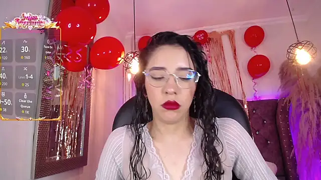 Amara Davis online show from February 19, 4:34 am