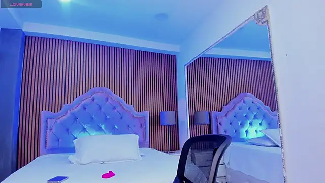 SelenaStonne online show from October 30, 8:32 pm