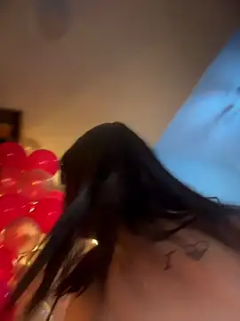 victoria amatista  online show from March 14, 2:01 am