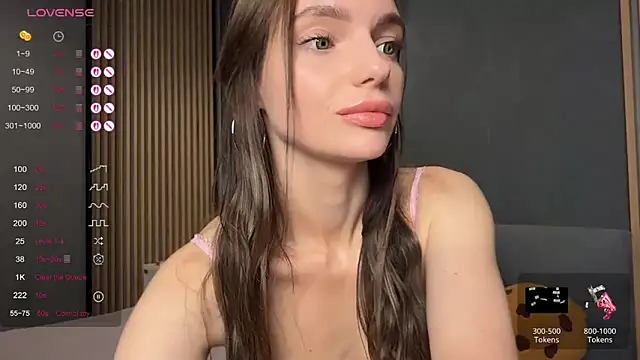 litlle angelll online show from April 29, 10:15 pm