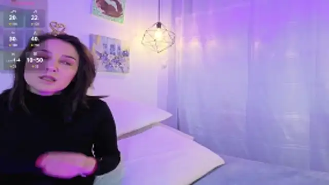 Samaraa Smith online show from October 31, 11:14 am