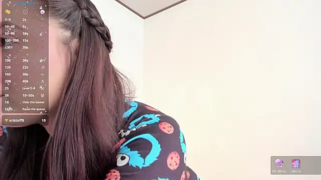 sensual woman online show from October 31, 6:12 pm