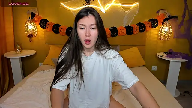 Tina Porter online show from November 2, 2:37 am