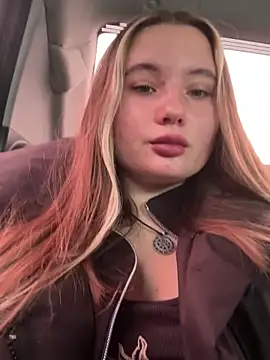 StephanieMur online show from September 17, 6:11 am