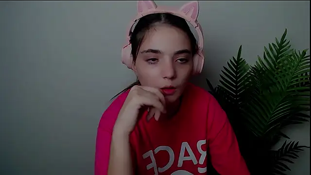 Sun Shine   online show from September 14, 7:12 pm