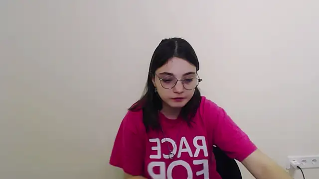 Sun Shine   online show from April 28, 6:45 pm